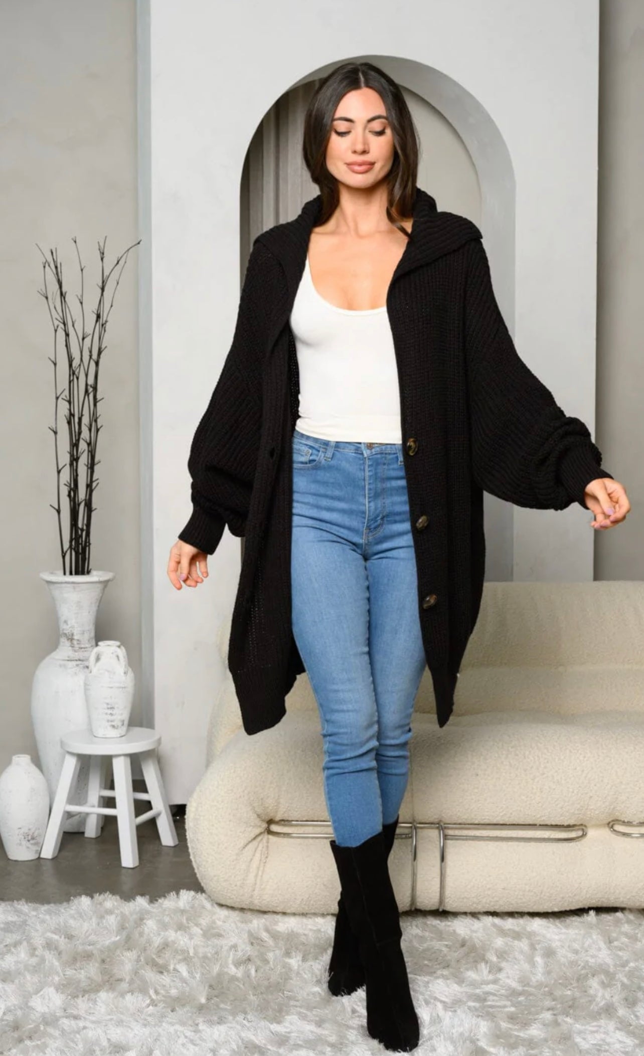 WOMEN'S LONG SLEEVE COLLAR BUTTON CLOSURE OVERSIZE CARDIGAN