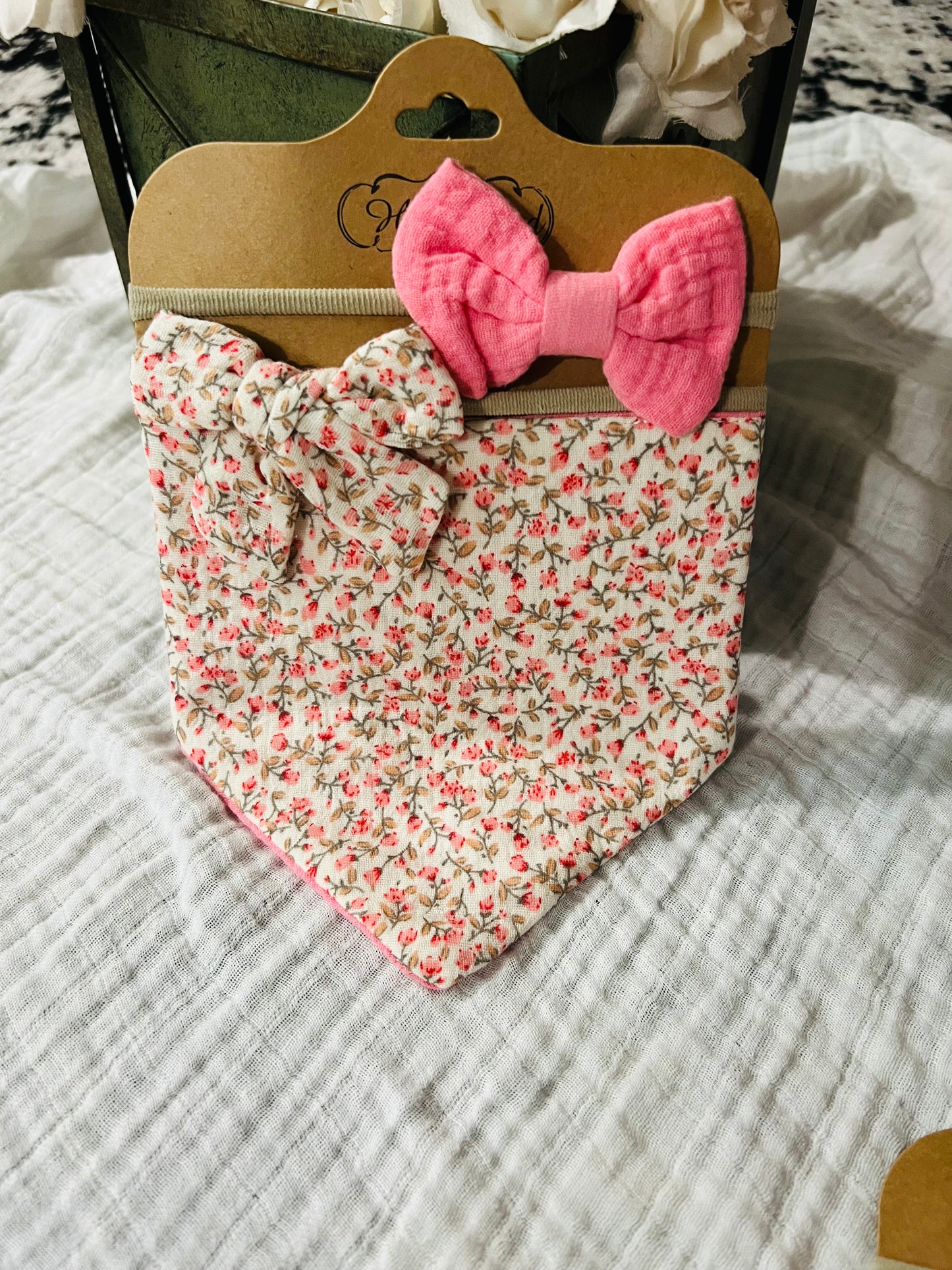 3 Pcs./Muslin Set Bib/Hairband for Baby girl