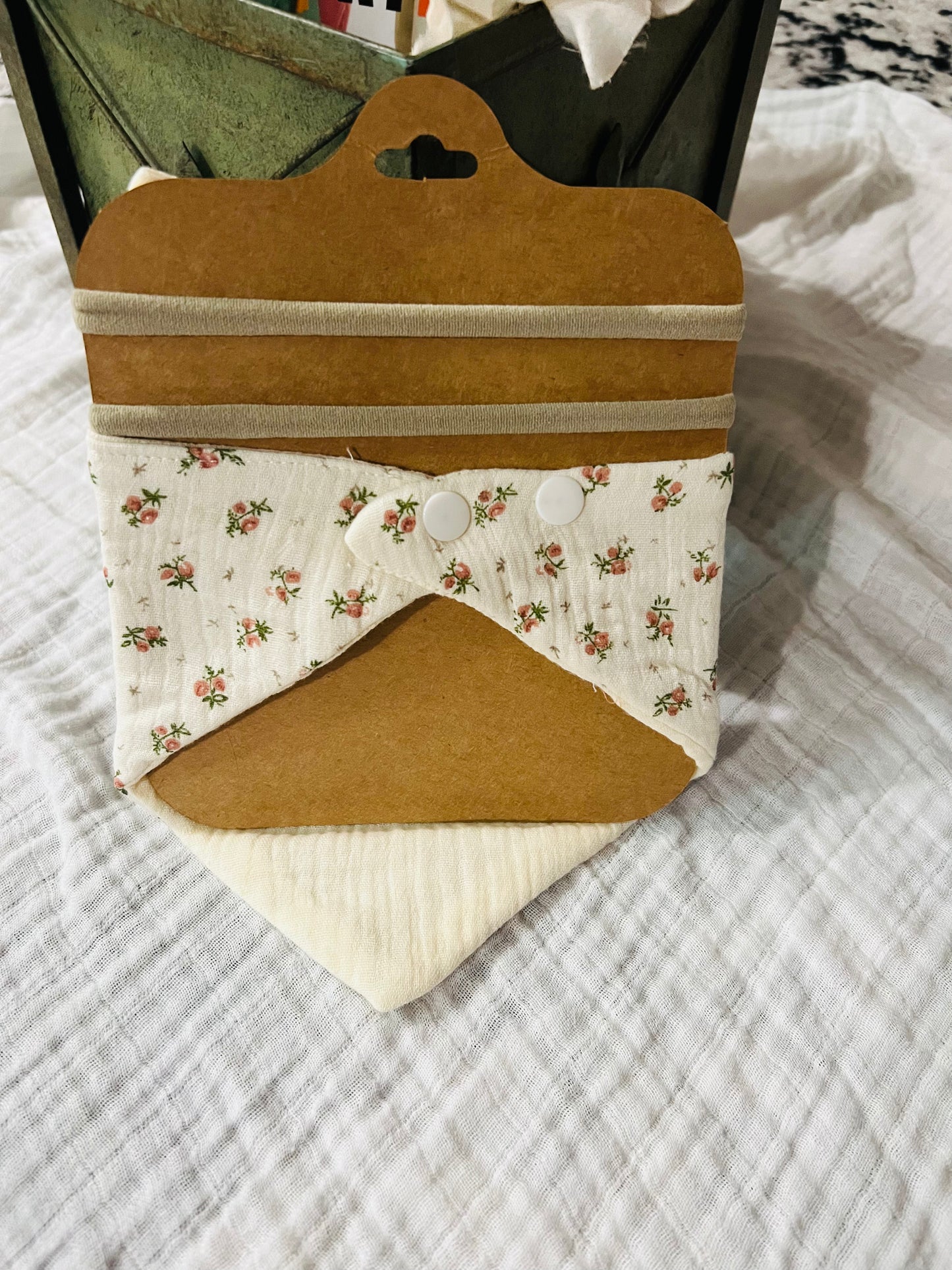 3 Pcs./Muslin Set Bib/Hairband for Baby girl