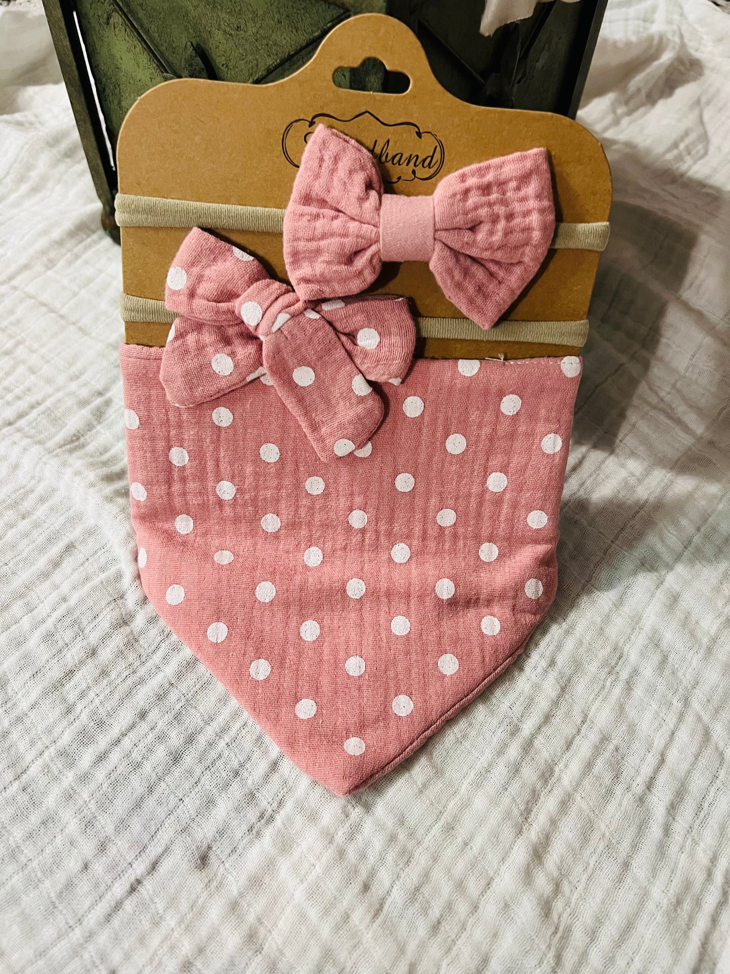 3 Pcs./Muslin Set Bib/Hairband for Baby girl
